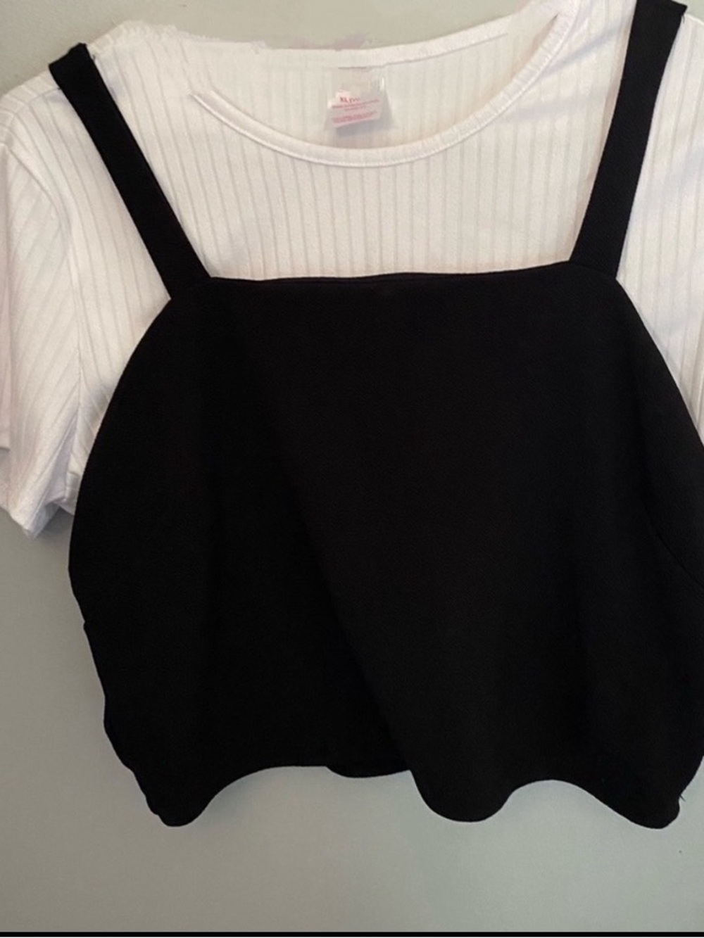 Black and White double Layered Cropped Top XL
